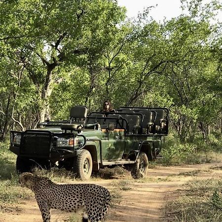 シドゥリ プライベート ゲーム ロッジ Karongwe Game Reserve エクステリア 写真